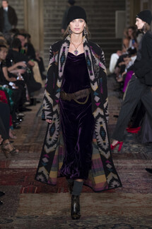 Ralph Lauren Fall 2018 Ralph Lauren 50 years of fashion